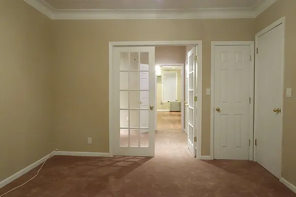 Rented by Alexander Bilu, LREB | media 18