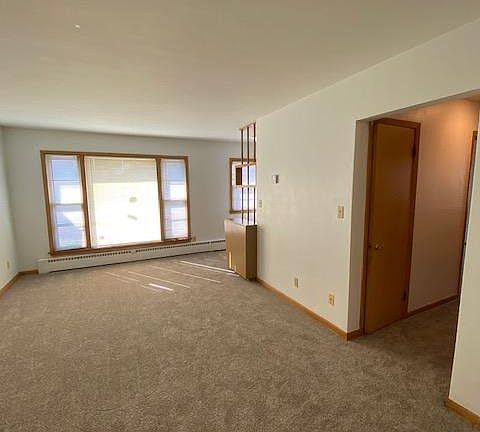 4th image of 6330 W Lisbon Ave APT 2