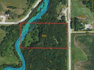 Chemin P 69 Carver Rd, Winterset, IA 50273