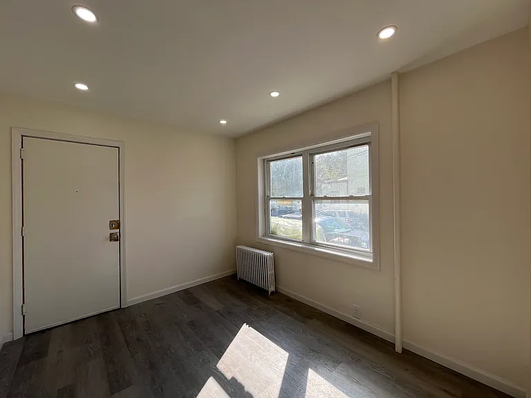 204 Duncan Ave #1 — Photo 6