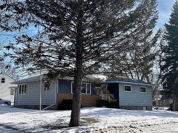 2nd image of 301 S 12th St