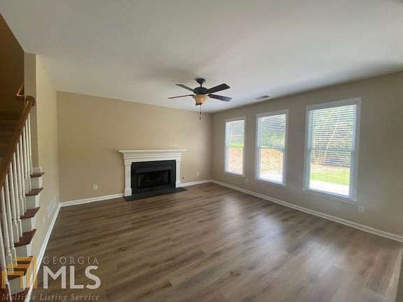 4th image of 528 Mirramont Pl #77