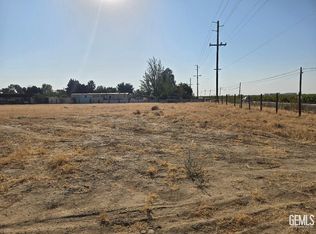 32775 Cecil Ave, Delano, CA 93215