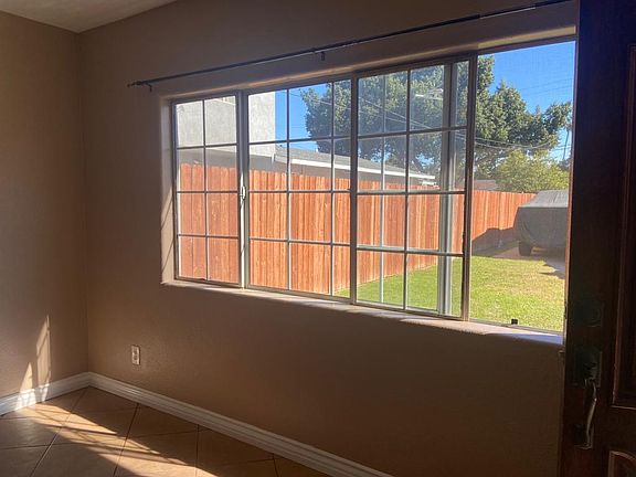 4th image of 6241 Loma Vista Ave #1-1/2