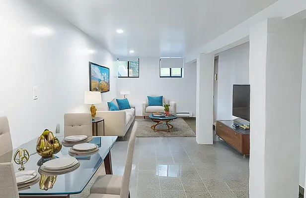 Rented by Avenues Real Estate | media 27