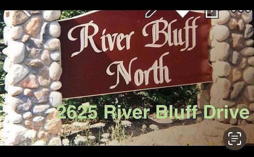 2nd image of 2625 River Bluff Dr