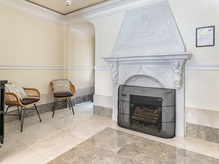 155 EVERGREEN PLACE — Photo 10