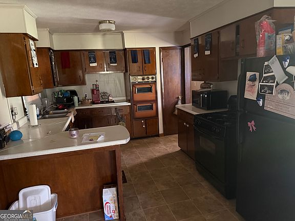 5th image of 33 Stephens Rd