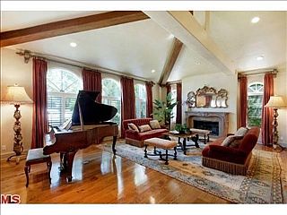 5th image of 14930 Alva Dr