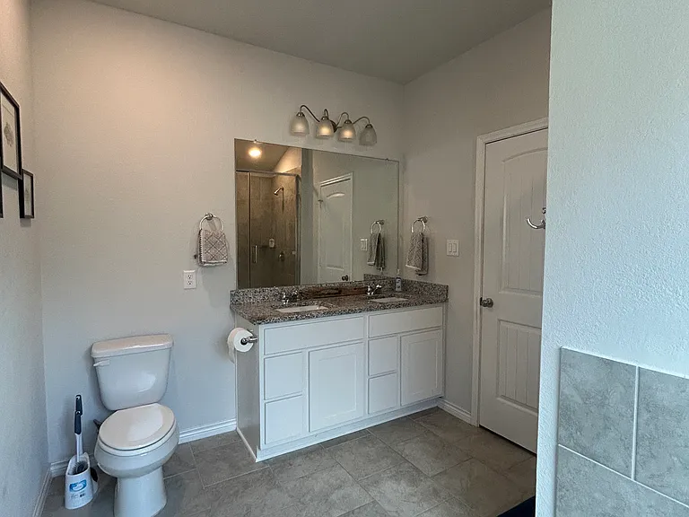 5241 Montague Loop — Photo 13