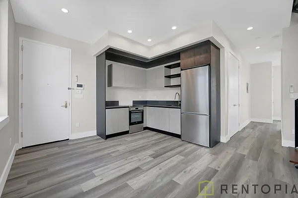 Rented by Rentopia | media 24