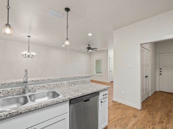 4th image of 2554 138th St