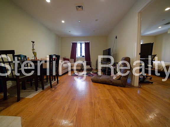 5th image of 3604 28th Ave APT 4F