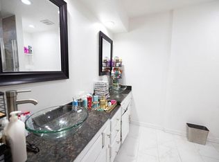 9406 Amberton Pkwy, Dallas, TX 75243