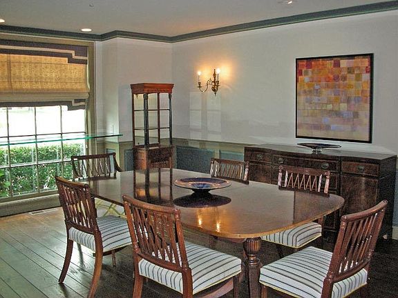 Dining Room* Wood Floors*Large Window