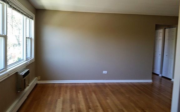 3rd image of 426 S Lombard Ave APT 302