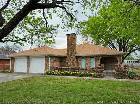 316 Jan Dr, Stratford, OK 74872