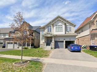 166 Gold Park Gate, Essa, ON L0M 1B4