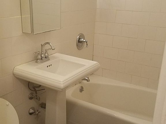 3rd image of 315 Ocean Pkwy APT 3F