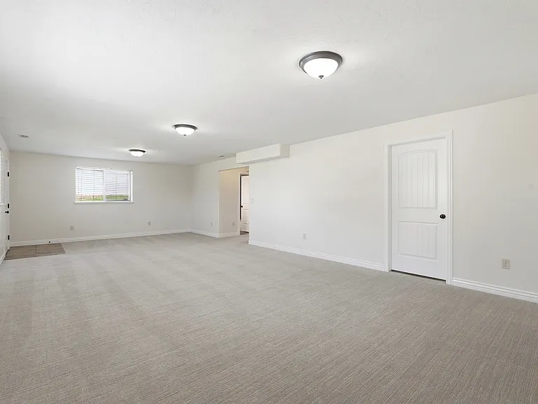 3087 N 1075 W — Photo 27