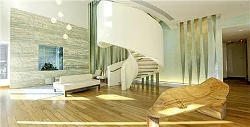 Rented by R New York