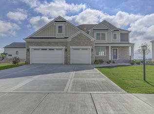 504 Lucy Ln, Munster, IN 46321