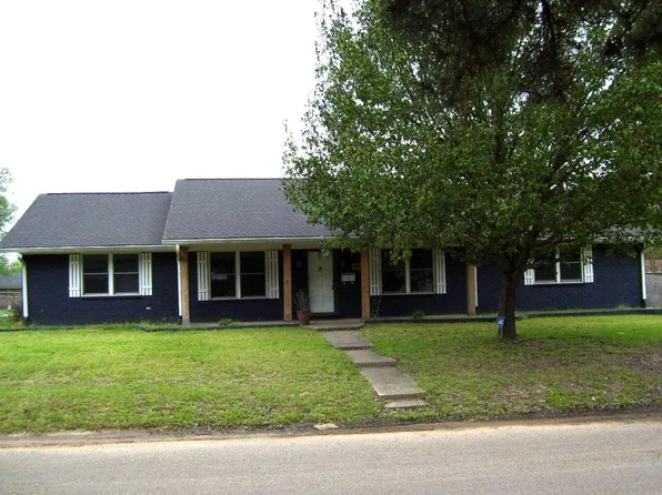 1511 Leona Dr, Ashdown, AR 71822