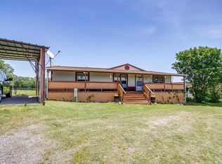 105 Lone Hill Ct, Springtown, TX 76082