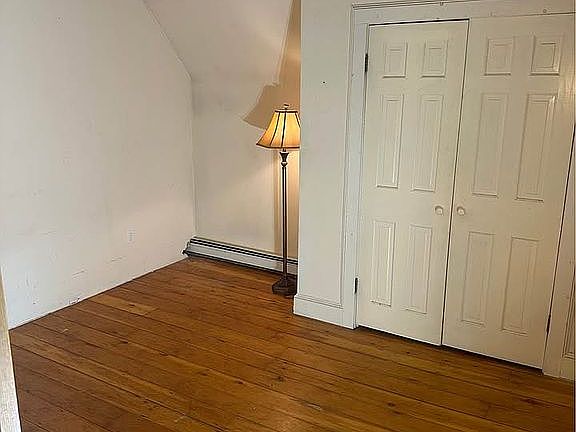 4th image of 2293 Main St