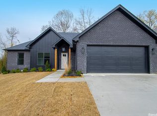102 Harmony Village Dr, Haskell, AR 72015
