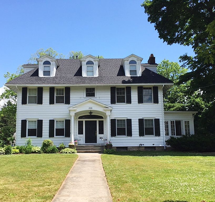 226 Brattle Rd, Syracuse, NY 13203 Zillow