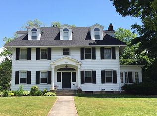 226 Brattle Rd, Syracuse, NY 13203