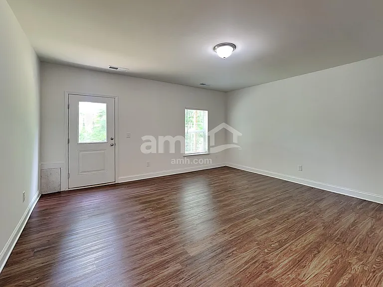 5125 Franks Creek Way — Photo 32