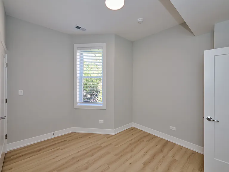 2876 W 21st Pl #1 — Photo 14