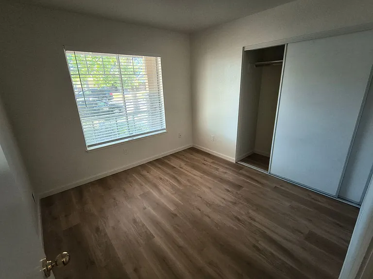 6968 Sunridge Dr — Photo 19