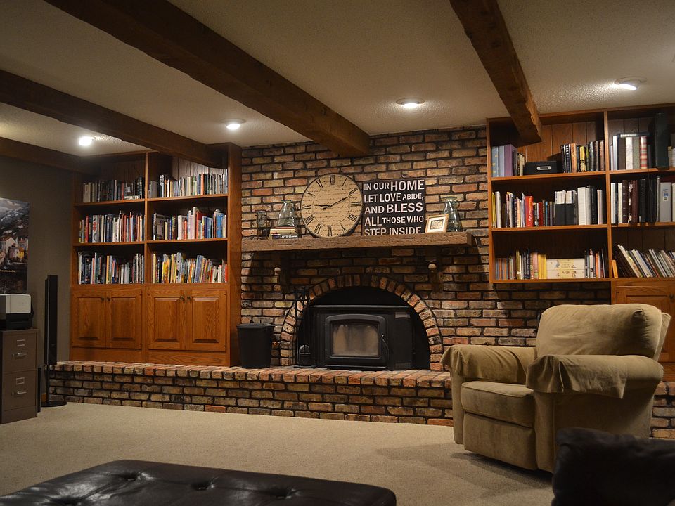 Family room with built-ins