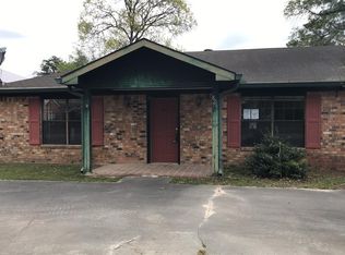 806 E Wildwood Dr, Village Mills, TX 77663