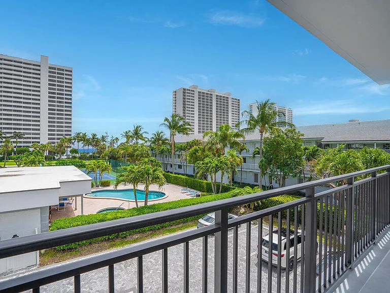 2679 S Ocean Blvd #31 — Photo 6