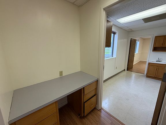 5th image of 1230 Woodland Dr Suite 116