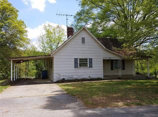 99 Hammer Rd, Taylorsville, NC 28681