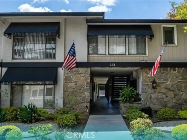 231 S Hudson Ave, Pasadena, CA 91101