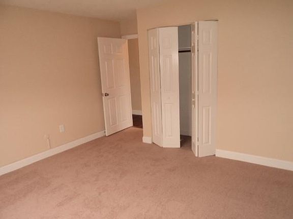 3rd image of 90 Park St APT 10
