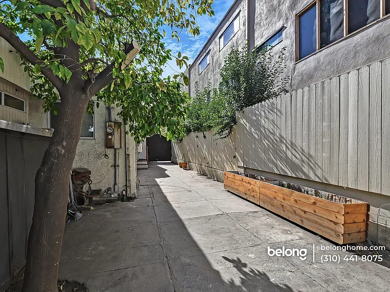 8523 Alcott St — Photo 39