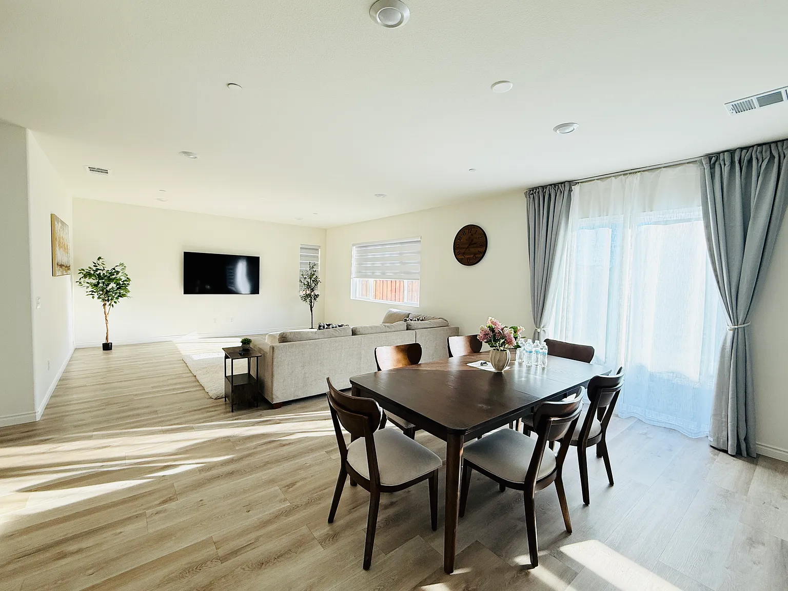 29273 Humboldt Ct — Photo 4