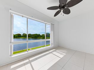 5842 CRYSTAL SHORES Drive #205, Boynton Beach, FL 33437