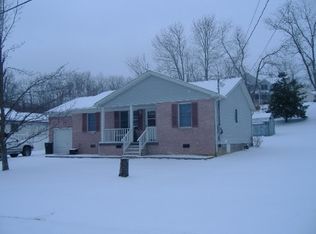 2 Graceland Hls, Elkins, WV 26241