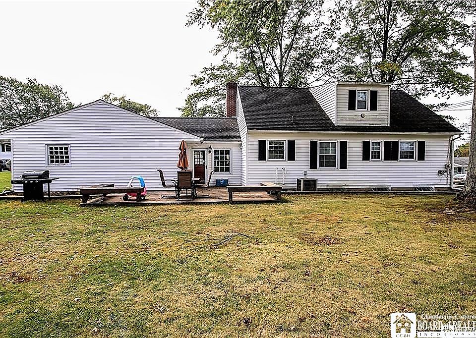 40 Laurie Ln, Jamestown, NY 14701 Zillow