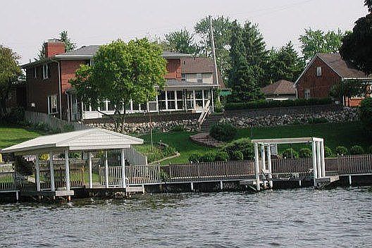 A view from Belleville Lake