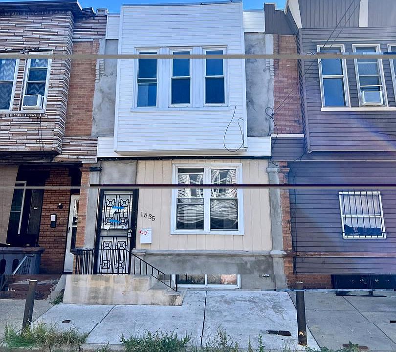 2nd image of 1835 S Taylor St