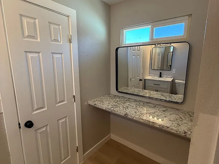 316 E Dunbar Dr — Photo 22